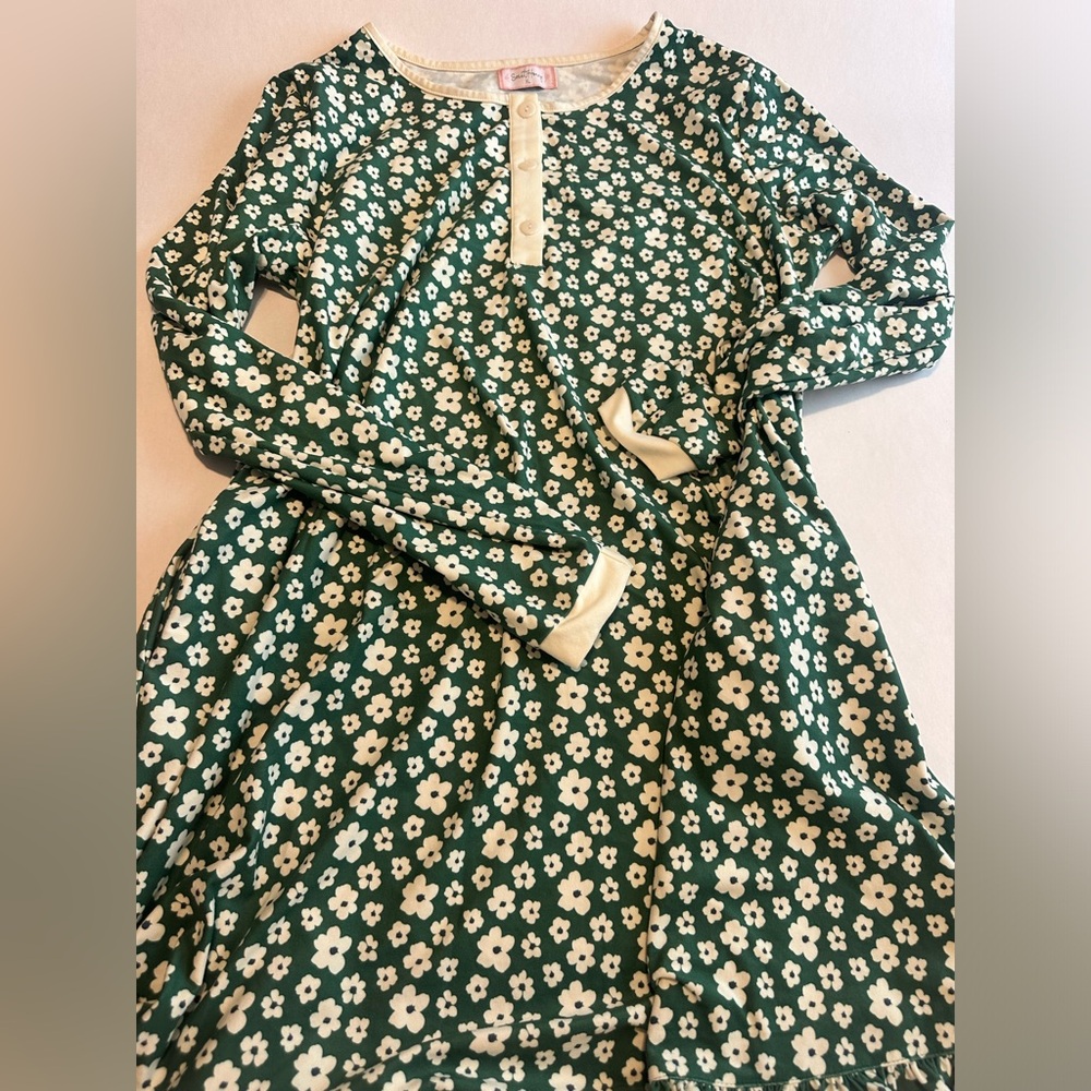 SweetHoney Green Floral Nightgown with Cream Trim - Picture 6 of 10